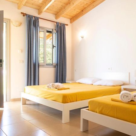 Janakis Garden Livadi Beach Himare Fshat Exteriér fotografie